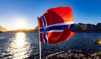 bandera noruega Curso de lengua noruega